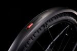 Cube Reaction Hybrid Performance 500 metallicgrey´n´white – Bild 3